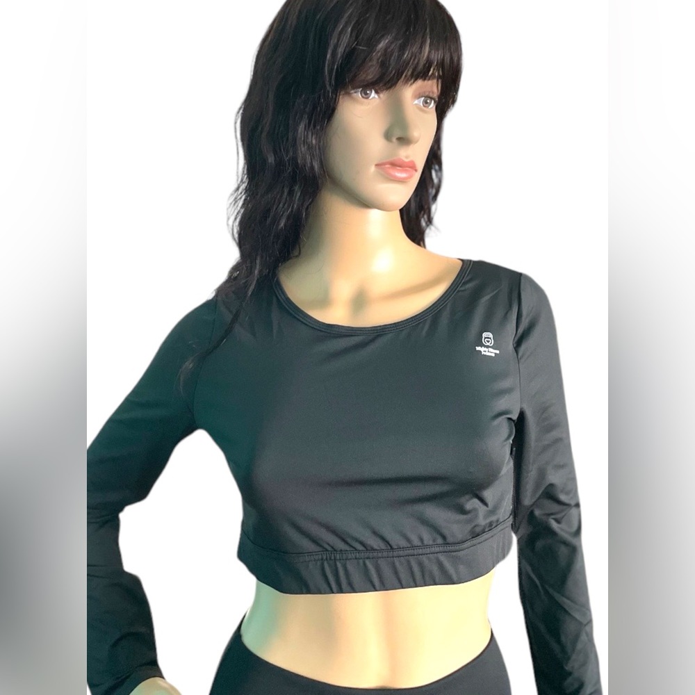 🖤 MFF Black Boat Neck Long Sleeve Crop Top 🖤